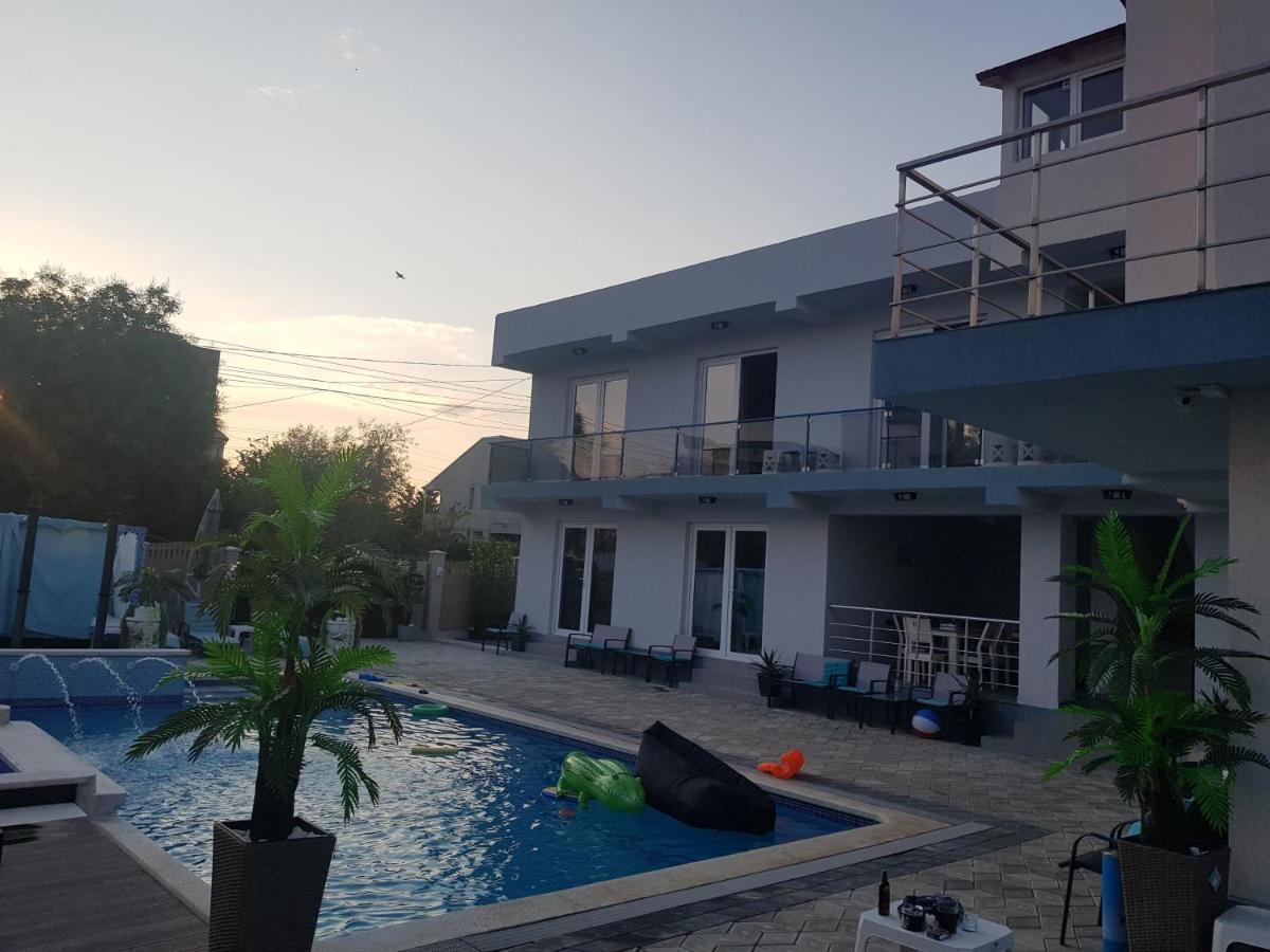 Cool Breeze - Mamaia Nord Hotel Năvodari Buitenkant foto