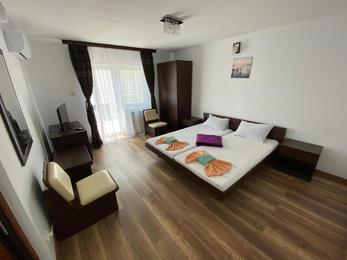 Cool Breeze - Mamaia Nord Hotel Năvodari Buitenkant foto