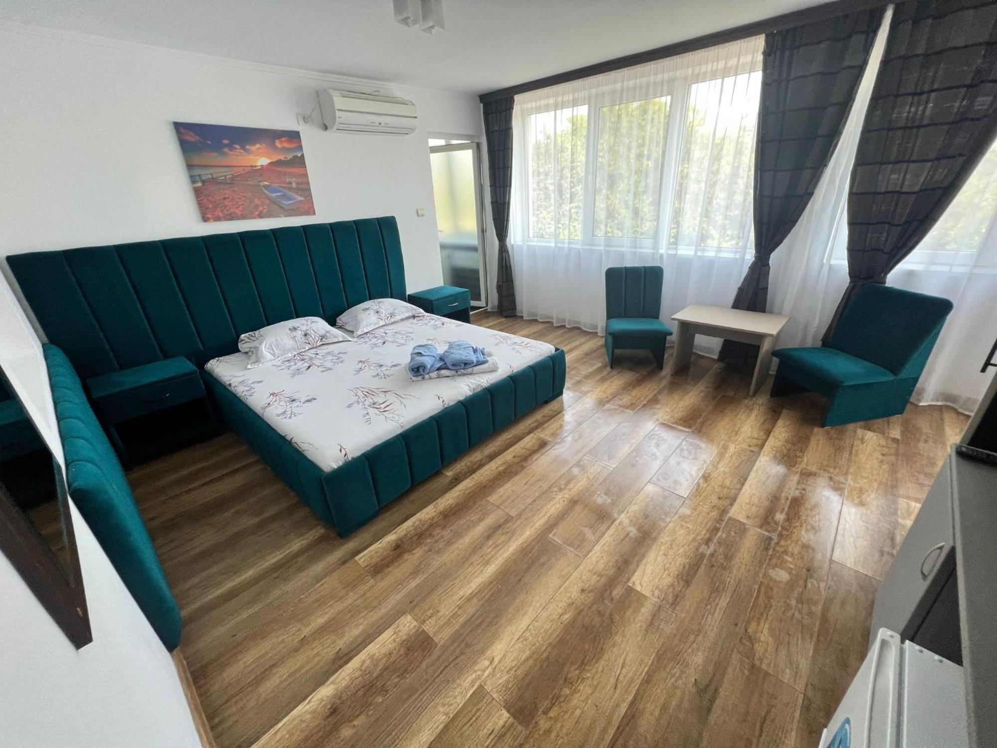 Cool Breeze - Mamaia Nord Hotel Năvodari Buitenkant foto