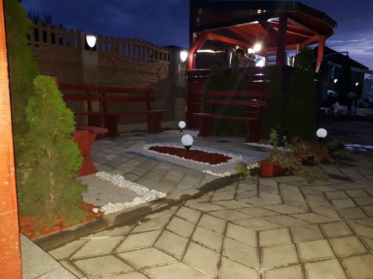 Cool Breeze - Mamaia Nord Hotel Năvodari Buitenkant foto