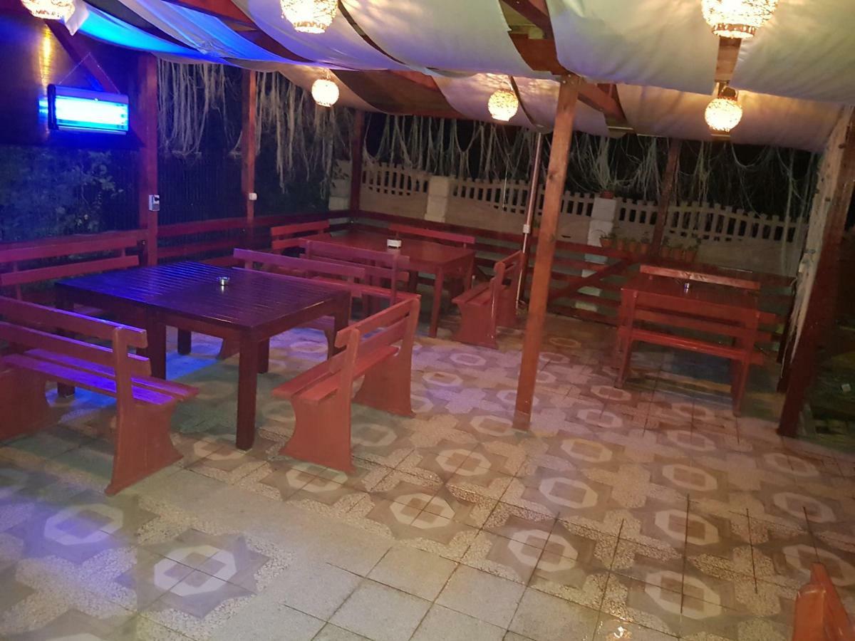 Cool Breeze - Mamaia Nord Hotel Năvodari Buitenkant foto